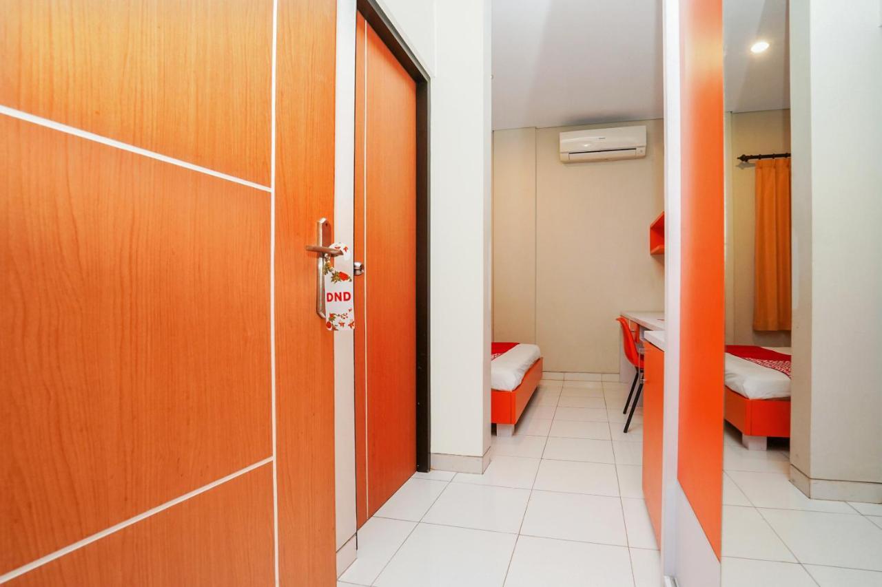 Oyo 748 Comfitel Tenggilis